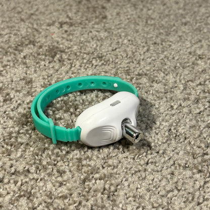 Collier Laser Automatique – Anti-Ennui